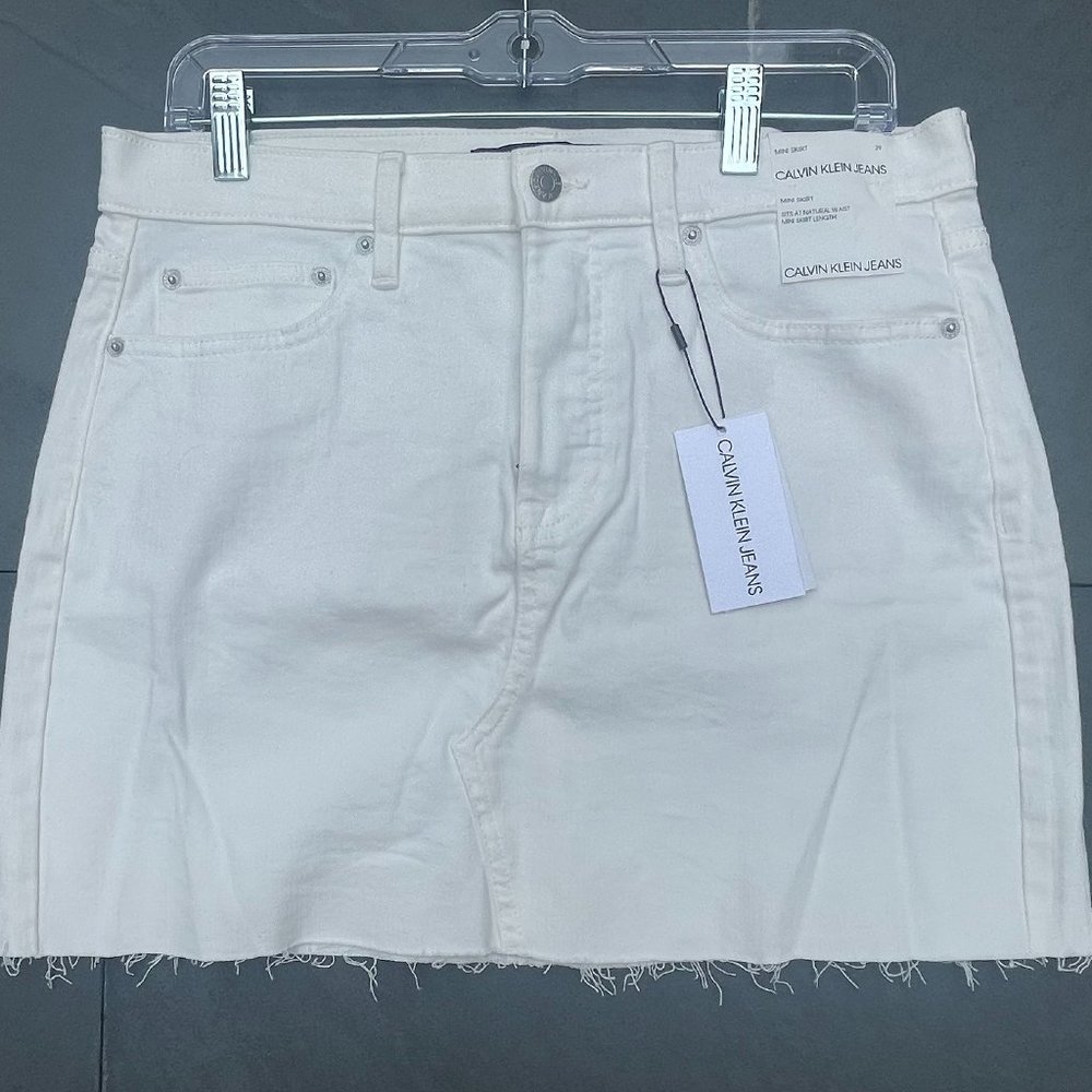 Calvin Klein White Denim Mini Skirt Size 29‎